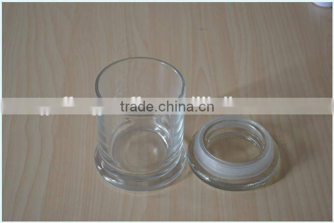 glass pharmaceutical bottles and jars