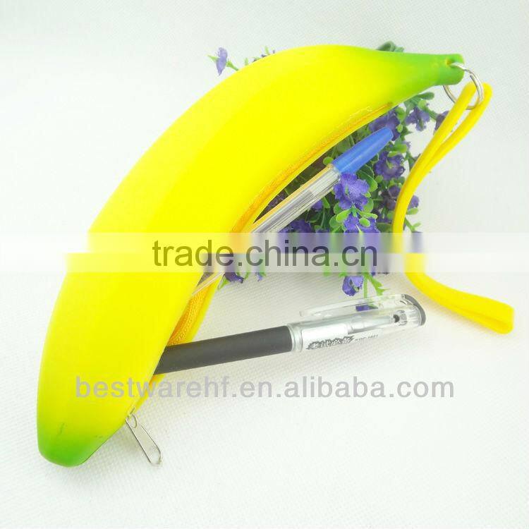 2013 Funny silicone office products,silicone pen case, pen holder