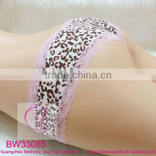 Leopard pink cheeky panties with lace
