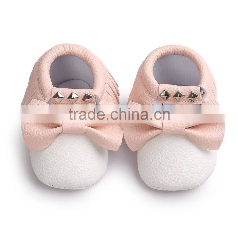 Rivet design fashion moccasins for baby, baby rivet moccasins