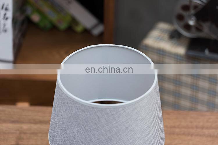 Western style vintage cheap price barrel shape ceramic base office desk lamp for home decor