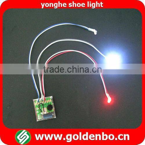 LED flashing tennis shoes lights