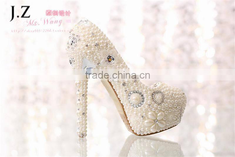 fashion hotsale bridal wedding shoes inside cover plarform beautiful wedding shoes for women