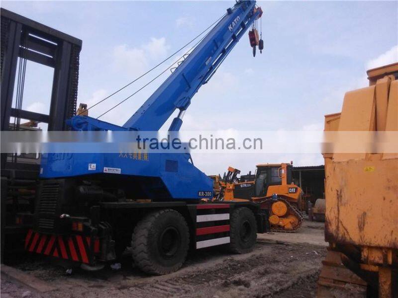 Used KATO 30Ton Rough Terrain Crane KATO KR300