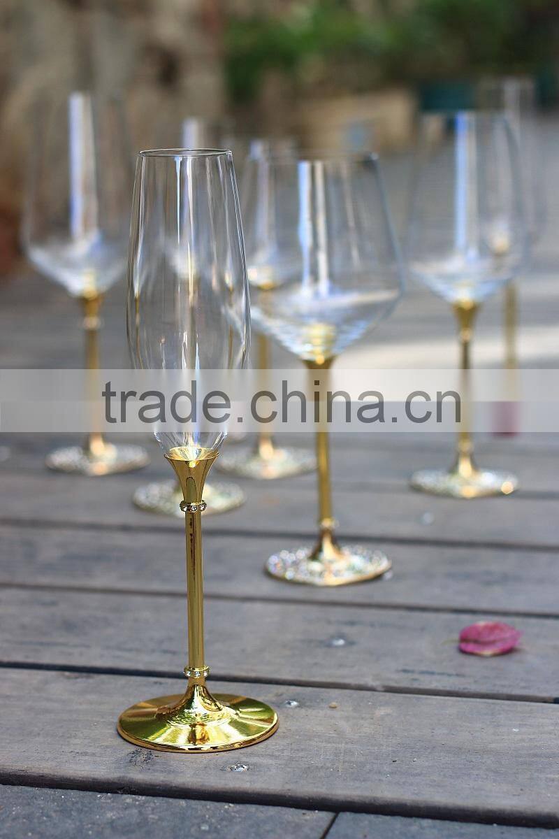 2015 new design lead free clear crystal 200ml wedding champagne wine glasses with gold plating stand