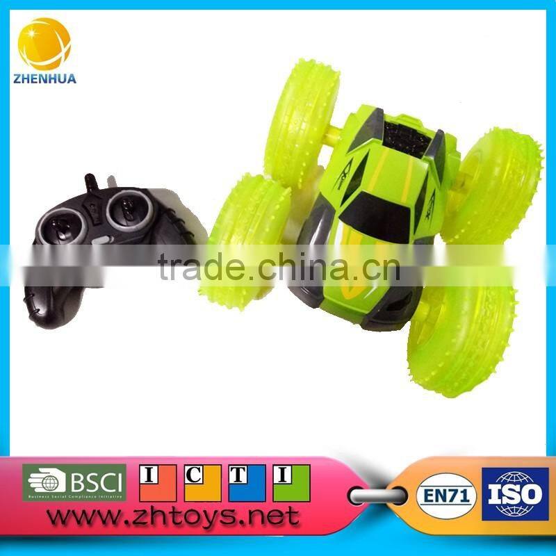 1:24 Remote control wall climbing car toy with infrared climbing wall car