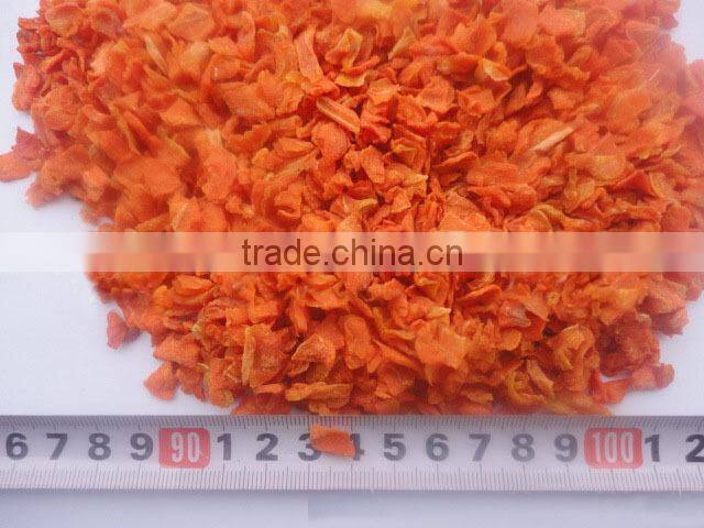 High quality dried carrot granules from China