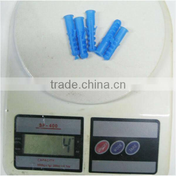 8mm good quality Plastic Wall Plug in color box