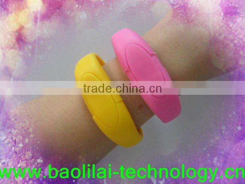 2012 Fashion USB Silicone Bracelet