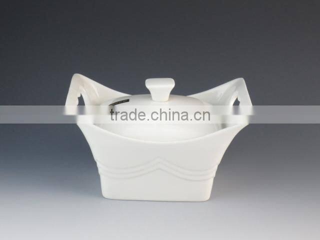 eco-friendly white porcelain casserole iron rack available