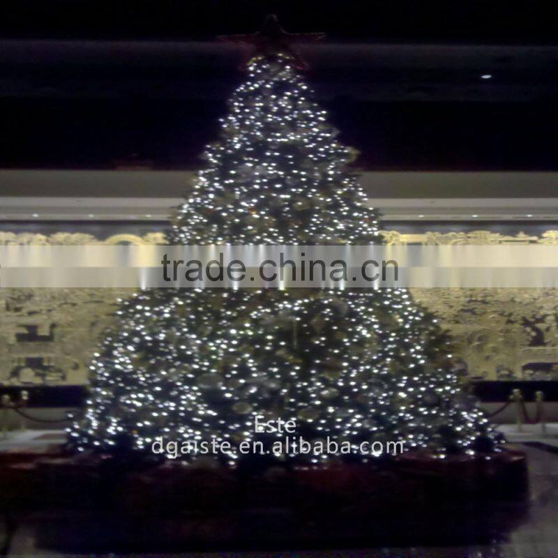 Home and outdoor garden edging decoration artificial large 3D LED Christmas Tree