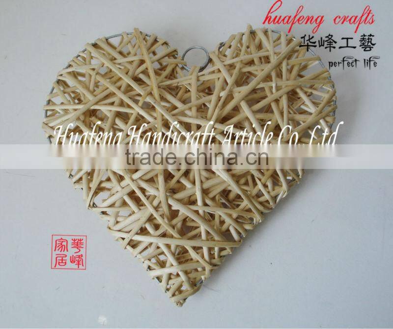 wicker star-shaped decorations