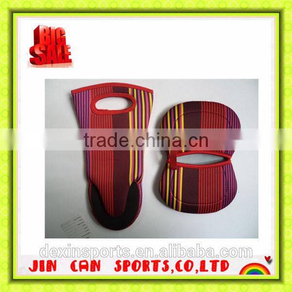 2014 new product cotton kitchen design oven gloves with finge