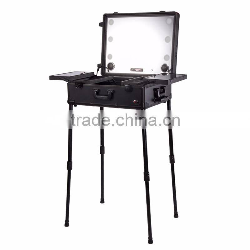 Alibaba promotional high quality Aluminum makeup trolley case with lights and mirror inside