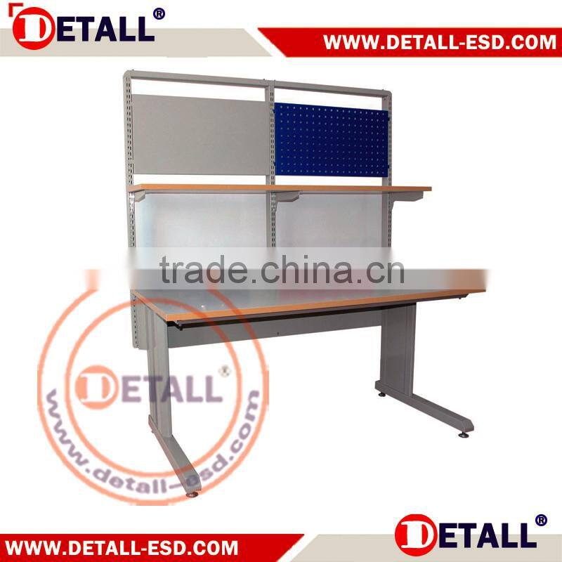 Workshop movable work desk with rail (Detall)