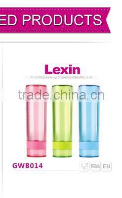 round hot airtight glass water bottle with silicone