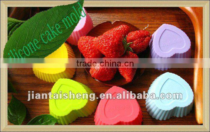 Heart shape silicone molds for cake decorating sales promotion