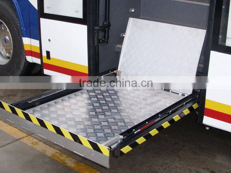 CE Electric Wheelchair Lift Vehicle Wheelchair Lift for bus