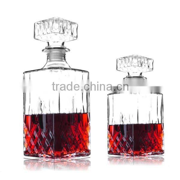 ctystal glass alcohol wine bottle with glass seal lid
