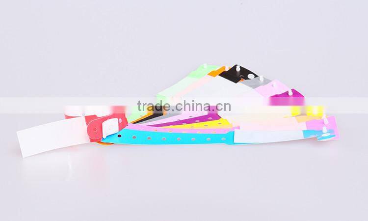 custom cheap plastic wristbands