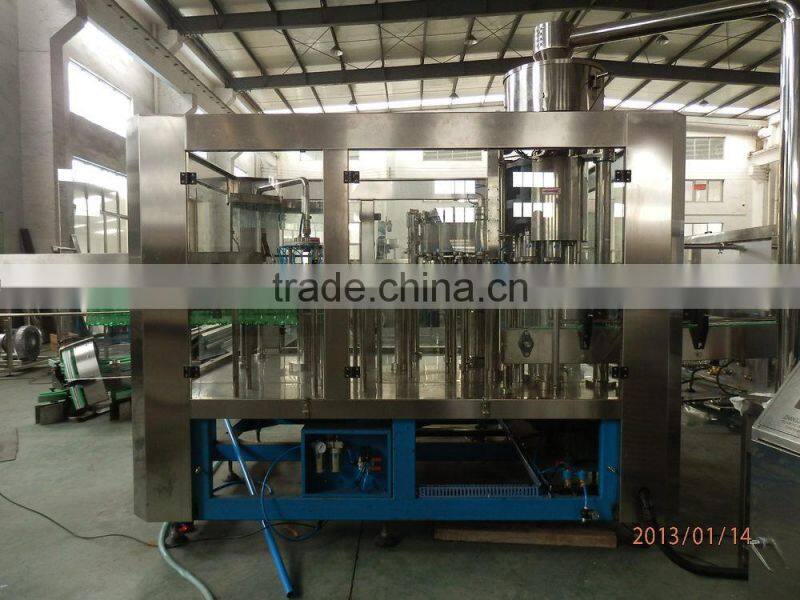 Automatic small carbonated drink filling machine