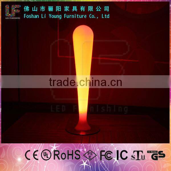 Foshan Popular Outdoor Furniture Latest New Design Waterproof Battery Operated LED Floor Lamp by Pool And Garden