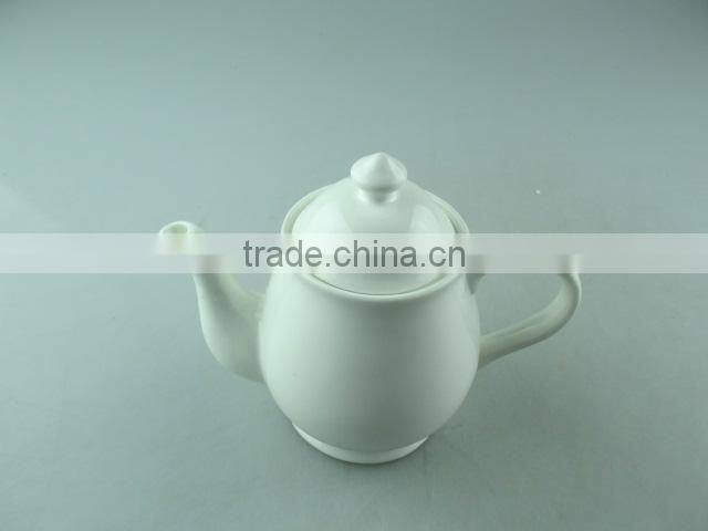 White ceramic teapot for tea/milk/daily use in stock