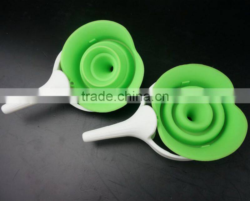 16127 silicone folding funnel with pp handle