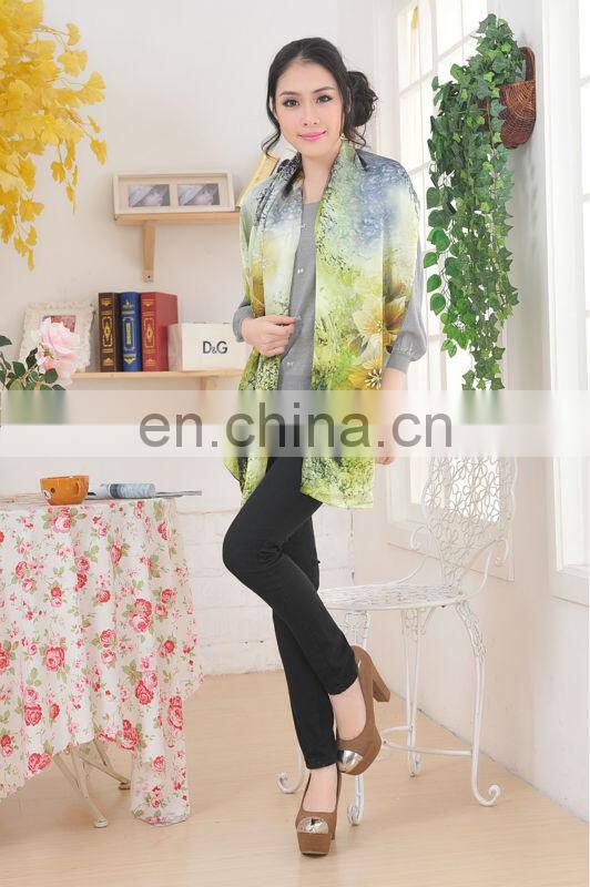 2013 New Lady Digital Printing Silk Scarf (crepe satin plain)