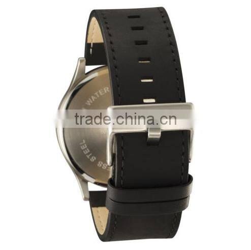New Popular Items Silver Case With Black Leather Strap Men Watch