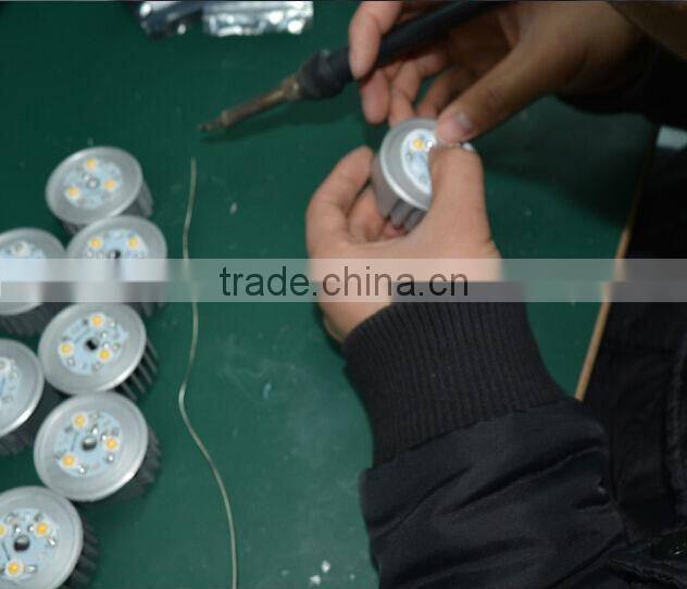 Hot Selling CE ROHS FCC Energy Saving Long Life Super Bright 5W Battery Backup Led Emergency Ceiling Light