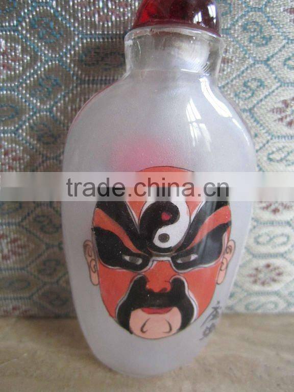 Chinese Traditional snuff box c/w Peking opera facial masks