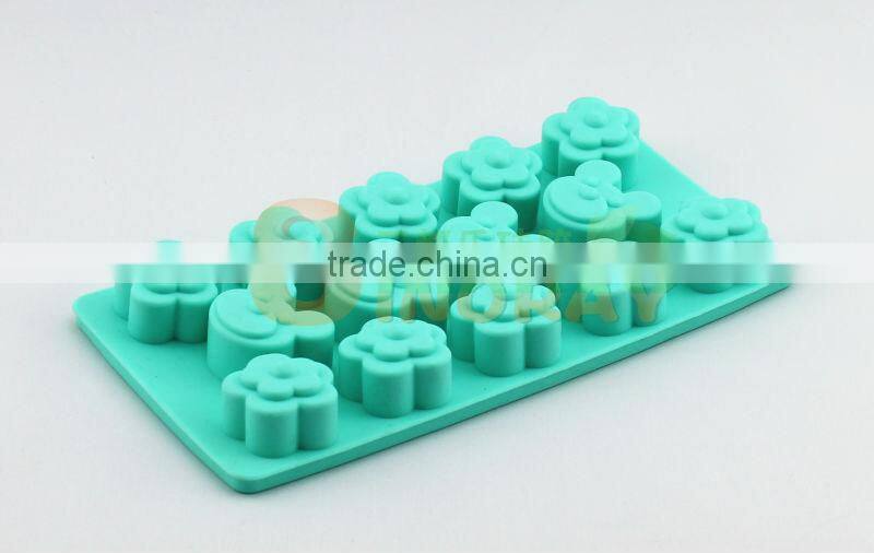 Flower Shaped Silicone Ice Cube Tray