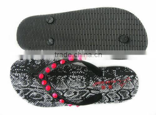 New Fashion Decorative Rivets Snake Print Slippers Ladies