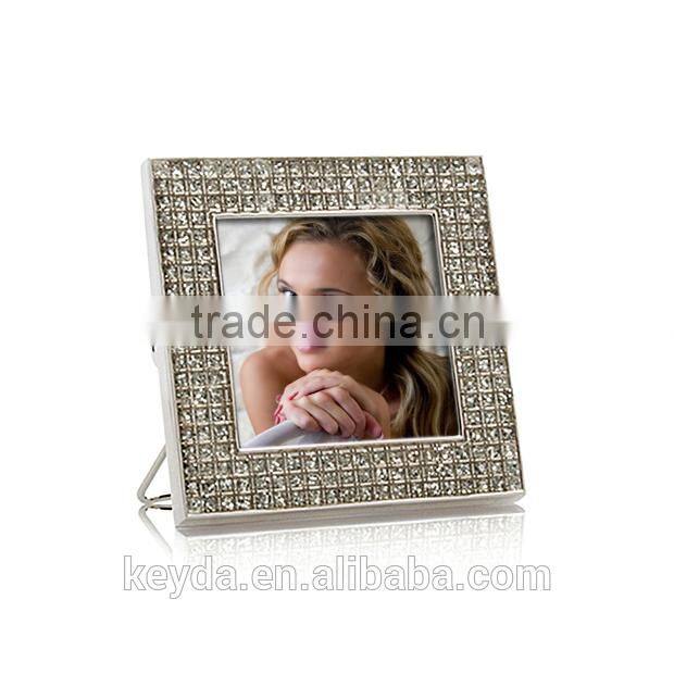 Personality Fashion Bronze Wiredrawing Alloy Frame Metal Key chain Wholesale