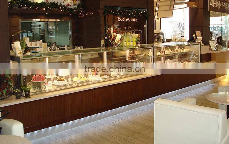 Commercial glass door cake display cabinet