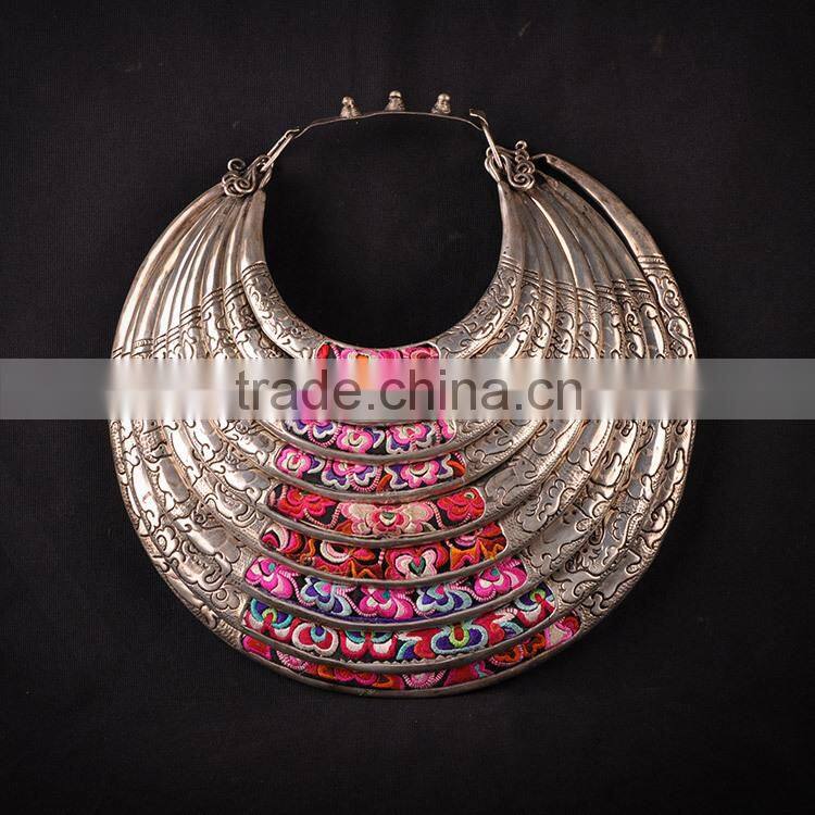 Hot selling fashion women necklace 9 levels big silver necklace