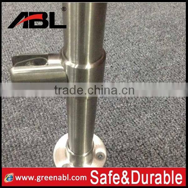 Stainless steel sneeze guards