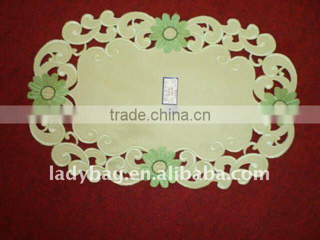 CUTWORK TABLE CLOTH