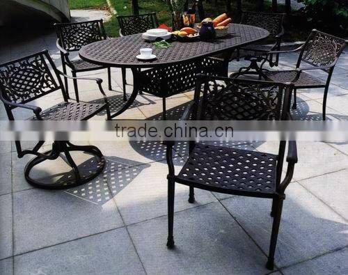 Round Metal Outdoor Table 13028