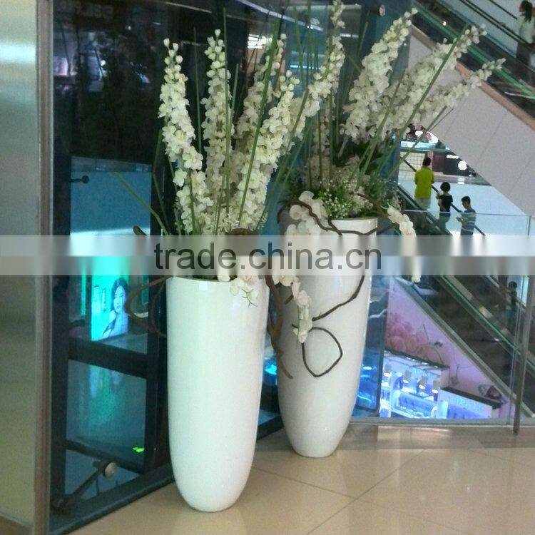 Fiberglass flowerpot planter