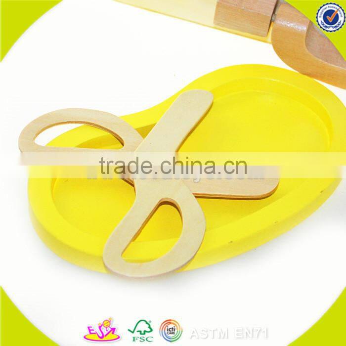 wholesale baby wooden medical toy, hot sale kids role play wooden medical toy, popular wooden medical toy W10B041