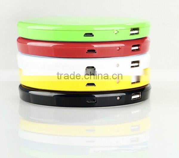 1800mAh Round Mirror Shape Solar Power Bank Adsorption Available