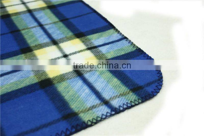 Cheap price soft 100 polyester fleece blanket factory china