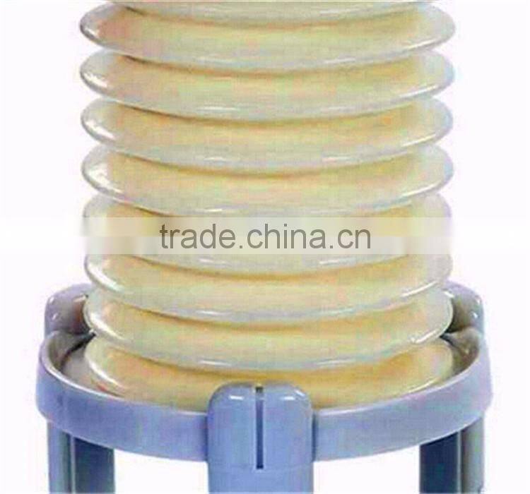 Scientific principle Instantly peel whole egg shell by pressing egg peeler