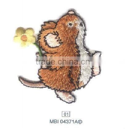 the fantasy mouse design trimming embroidery