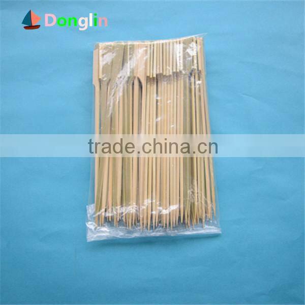 Green color bamboo skewer for food