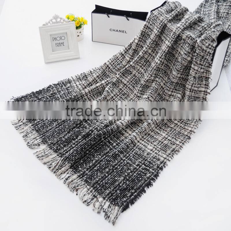 Best Selling Loop Yarns Woven Plaid Fashion Ladies Winter Shawl
