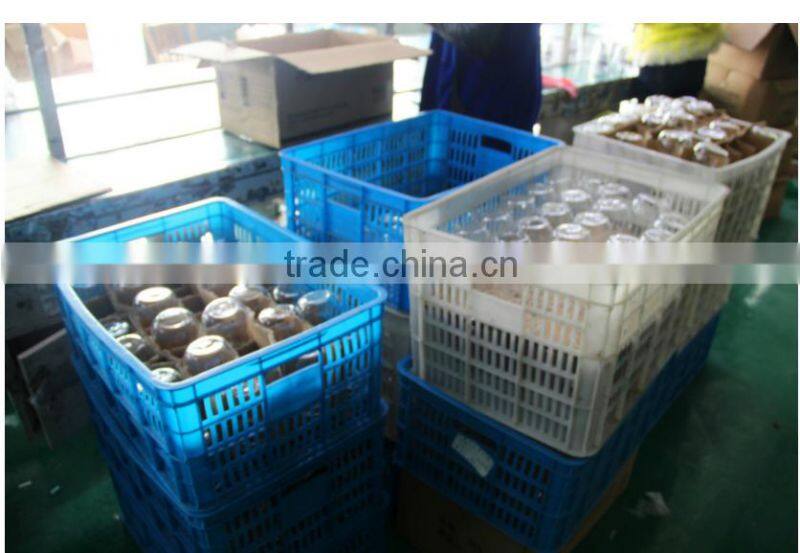 best sell lovely round shape glass tea infuser bottle with sleeve and tea holder