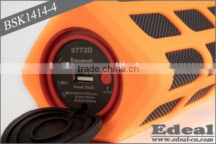 2014 power bank speaker with lamp for camping and hiking